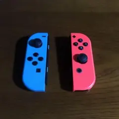 任天堂　Switch Joy-Con ジョイコン ネオンブルー・ネオンレッド