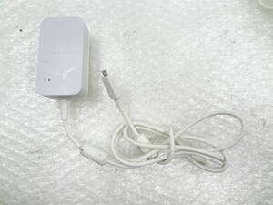 新入荷　docomo 純正ACアダプタ　05 Type-B 5V 1.8A/9V 1.8A/12V 1.35A　microUSB　中古動作品