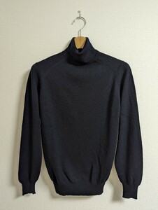 美品　JOHN SMEDLEY　ジョンスメドレー　タートルネック　ウール　ニット　ネイビー　24G　イギリス製