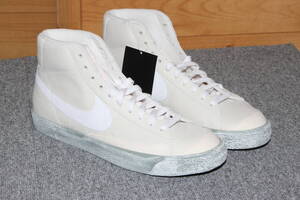 未使用　28.5㎝　ナイキ　NIKE BLAZER MID 77SE ブレーザー ミッド DV0797-100　送料無料