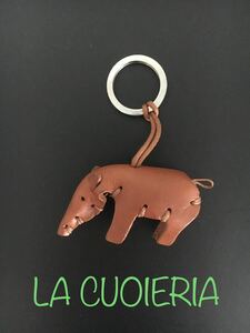 LA CUOIERIA 本革キーホルダー