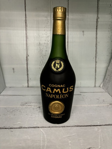 ☆GOL☆【古酒】カミュ ナポレオン CAMUS NAPOLEON コニャック COGNAC 700ml ４０% ブランデー 未開栓 箱なし