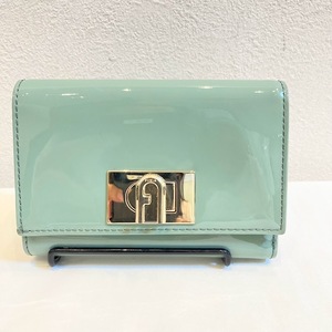 ★ FURLA フルラ エナメル 三つ折り財布 グリーン