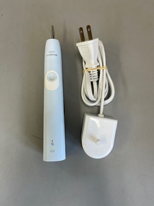 ■□486 Philips フィリップス sonicare　電動歯ブラシ HX680C　替え歯ブラシなし　ジャンク品□■