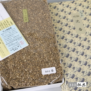 三佛★玉初堂謹製　希少な シャム沈香 （刻み） 300g　業務用・寺院・茶道