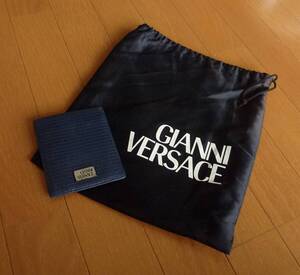 GIANNI VERSACE ヴェルサーチ レザー 二つ折り 財布 即決あり！