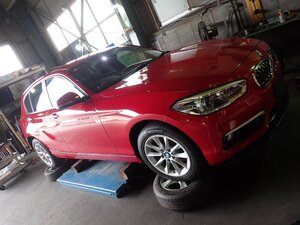 4UPJ-21389997］BMW 118d 1S20 部品販売 カットボディ コアサポート フェンダー ガラス ボンネット ドア 内装 外装 エンジン