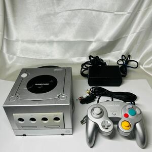 ★1円～ ジャンク ソフト読込み不可 任天堂 ゲームキューブ シルバー 本体 Nintendo GAME CUBE Silver ニンテンドー GC 