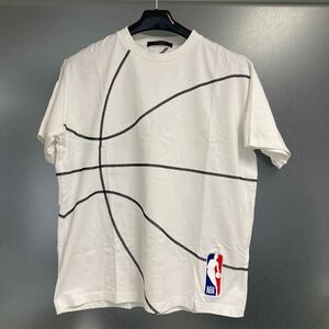 LOUIS VUITTON ルイ・ヴィトン　NBAコラボTシャツ