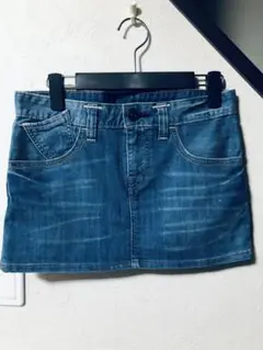 LEVI’S ミニスカート