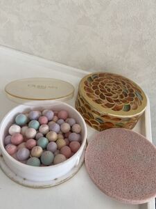 保管品 GUERLAIN ゲラン LES METEORITES メテオリット フェイスパウダー 29g 残量たっぷり　定形外発送は220円　②