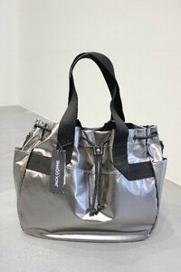 JACK GOMME ジャック・ゴム LIGHTシリーズ MONSAC 新品未使用　ショルダーバッグ　SILVER アッシュペーフランス　男女兼用