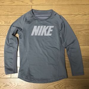 NIKE PRO KID”S WARM LONG SLEEVE COMPRESSION TOP size-S(着丈51身幅37) 中古(超美品) 送料無料 NCNR