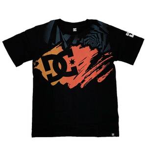 DC SHOE ディーシーシュー Ken Block Stroke Half Tone Gymkhana 半袖Tシャツ（ブラック）(XXL) [並行輸入品]