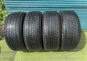 235/50R19 103Q Yokohama スタッドレス４本セット　2021年式　送料込みです。