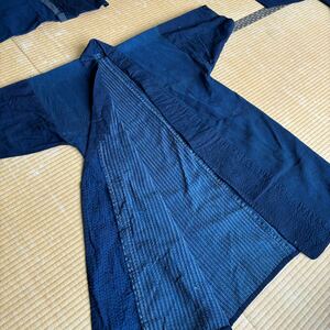 5780▲古布　秋田刺し子　野良着　麻浅葱　Japan old working cloth sasiko 藍 木綿 襤褸 リメイク