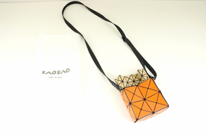 BaobaoISSEY MIYAKE バオバオイッセイミヤケ ショルダーバッグ オレンジ×ベージュ トートバッグ 小物入 ファッション小物_CIR_B1030-I00B