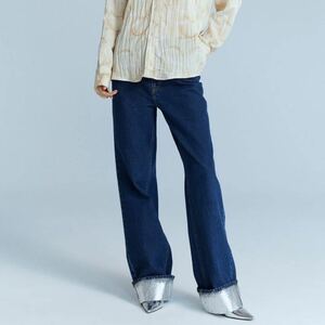 【大人気完売品】H&M コーテッドヘムデニム　32サイズ　デニムパンツ ジーンズ 折り返し　シルバー　パンツ