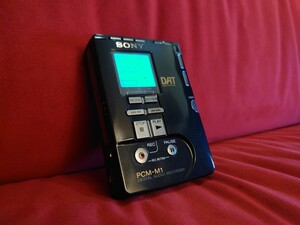 【SONY】PCM-M1 DAT WALKMAN PORTABLE RECORDER ソニー DAT ウォークマン リニア PCM ポータブル DAT カセットレコーダー PCM-