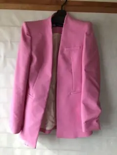 2023年購入【ZARA】ピンク 綺麗色 ジャケット サイズXS