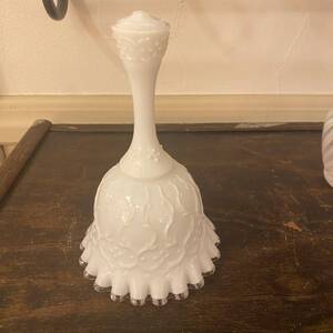 ヴィンテージ　フェントン ミルクガラス　シルバークレスト コレクション ベル　fenton vintage スパニッシュレース　アメリカ