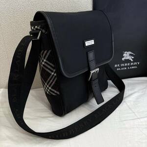 美品 名作 BURBERRY BLACK LABEL バーバリーブラックレーベル ナイロン＆本革 ミニショルダーバッグ サイドノバチェック 黒白赤 #2888