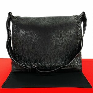 極 美品 BOTTEGA VENETA ボッテガヴェネタ イントレチャート レザー ショルダーバッグ メッセンジャーバッグ サコッシュ 黒 メンズ e19-5