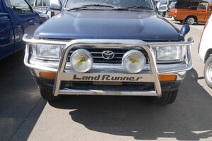 中古 トヨタ TOYOTA ハイラックス サーフ 130 系 LAND RUNNER フロント グリルガード バンパーガード　フォッグ 付き（G8124D）