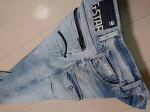 G-STAR RAW♪NAVY ATTACC STRAIGHT♪ジースター♪ウォッシュ＆ダメージ♪W30 L32♪50747 3161 424