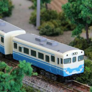 キハ58 四国色 Zゲージ 鉄道模型 ディーゼルカー ストラクチャー ジオラマ 送料無料