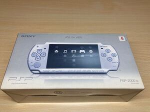 【訳あり特価品】美品　PSP2000シルバー　付属品あり　 SONY ソニー プレイステーションポータブル