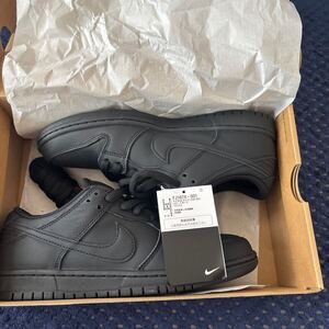 26 8 Nike SB Dunk Low Pro ISO Triple Black jordan 審判　レフリー バスケット travis トラヴィス supreme union