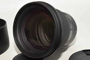 【極上品】 シグマ(Sigma) SIGMA シグマ Canon EFマウント レンズ 105mm F1.4 DG HSM 単焦点 望遠 フルサイズ Art 一眼レフ 専用　#7808