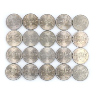 JAPAN MINT 造幣局 御在位50年 記念硬貨 百円 100円硬貨 20枚 貨幣 【M121524008】中古