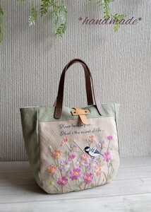 花と鳥の手刺繍*ラウンド型トートバッグ*本革持ち手と留め具*ハンドメイド