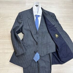 【 3ピース 】 ランバン　LANVIN　M〜L程度　スリーピース　優雅の極み　ネイビー　紺　スーツ セットアップ　背抜き　メンズ　ジレ付き