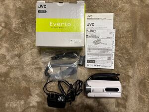 美品　JVC Victor Everio GZ-R70 ビデオカメラ コンパクトデジタルカメラ