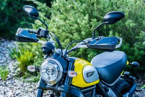 バークバスターズ ハンドガード(BHG-060) DUCATI Scrambler Classic/Icon/Sixty2/Enduro 熱間鍛造強化アルミバックボーン +プラガード　　