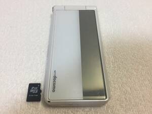 docomo ドコモ P-01E 初期化済み 付属品あり 01