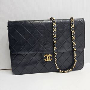 CHANEL シャネル　マトラッセ　チェーンショルダー　縦17横25 8351