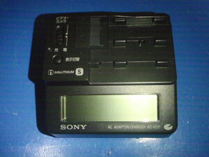 Sony-VQ11 Sony純正充電器 AC-VQ11