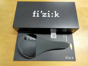 ALIANTE R3　REGULAR 138mm KIUM RAIL BLACK FIZIK フィジーク アリアンテ　キウム