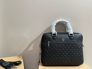 GUCCI グッチ ショルダーバッグ トートバッグ　ビジネスバッグ　腕かけ可能　2way　1000円～