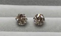 1.00ct  ダイヤモンド　プラチナ ピアス