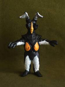 1983年 ヴィンテージ ソフビ ウルトラマン 怪獣 宇宙人 星人 ゼットン キャラクター BANDAI バンダイ JAPAN 日本製 円谷プロ 玩具 古物