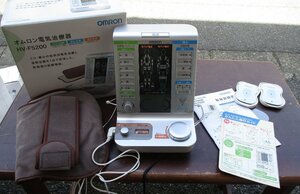 ☆オムロン OMRON HV-F5200 電気治療器 低周波治療器◆症状別電気治療と温熱治療を1台で実現9,991円