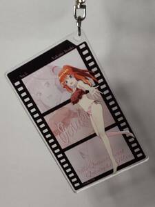 新品 映画 五等分の花嫁 フィルムキーホルダー 中野五月 水着