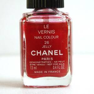 ◆CHANEL ネイルエナメル　ヴェルニ/JELLY/26 13ml ￥4,620　USED ◆