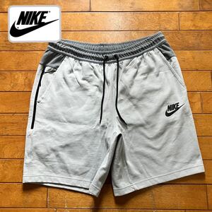 ★ 【 NIKE 】★ ポリエステル100% ランニングショーツ ★サイズL★ボ3