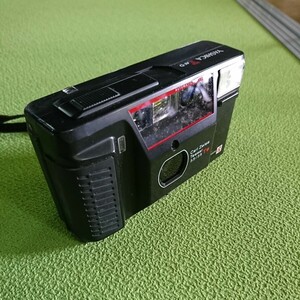 YASHICA T AF-D フィルムカメラ コンパクトカメラ 現状販売品 ジャンク品